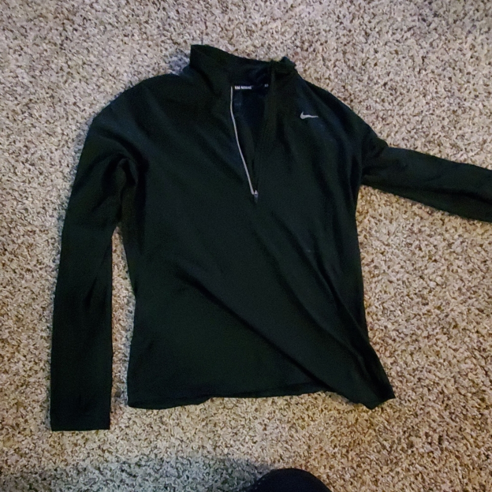 dri fit long sleeved shirt